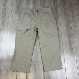 Columbia Capri Pants Women’s 6 Inseam 22” Outdoor Hiking Pants Beige *flaws